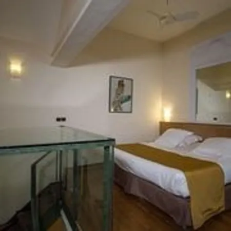 Hotell Du Jeu De Paume 4*