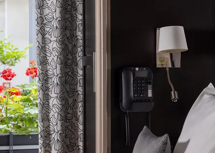 Du Jeu De Paume 4* Paris