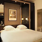 Du Jeu De Paume Hotell 4*