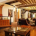 Du Jeu De Paume Hotell 4*