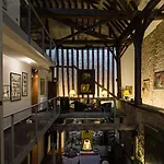 Du Jeu De Paume 4*