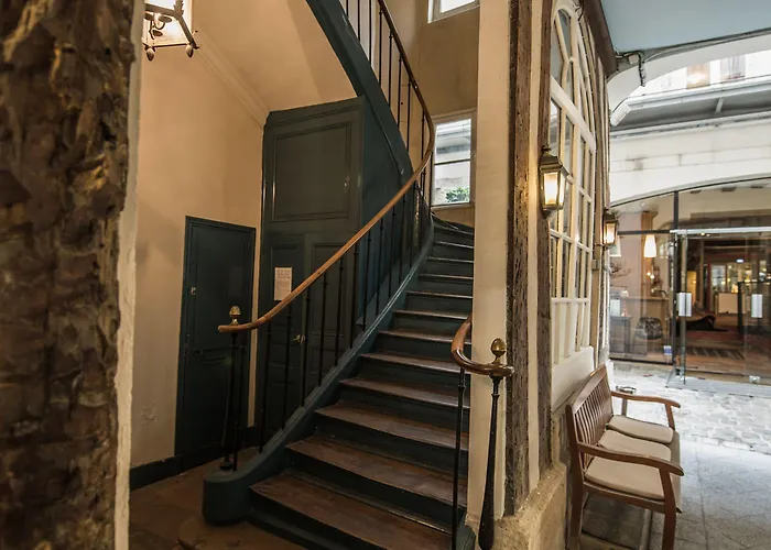 Du Jeu De Paume Otel