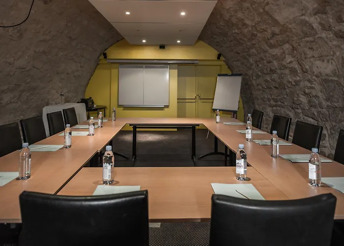 Otel Du Jeu De Paume 4*